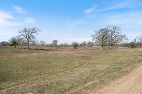 4504 State Highway 304 Rosanky TX 78953