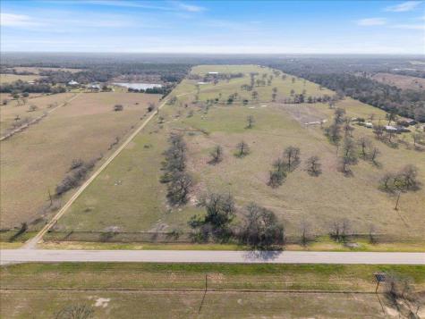 4504 State Highway 304 Rosanky TX 78953