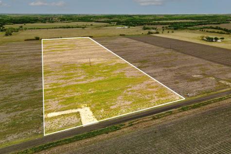 2944 County Road 425 Thorndale TX 76577