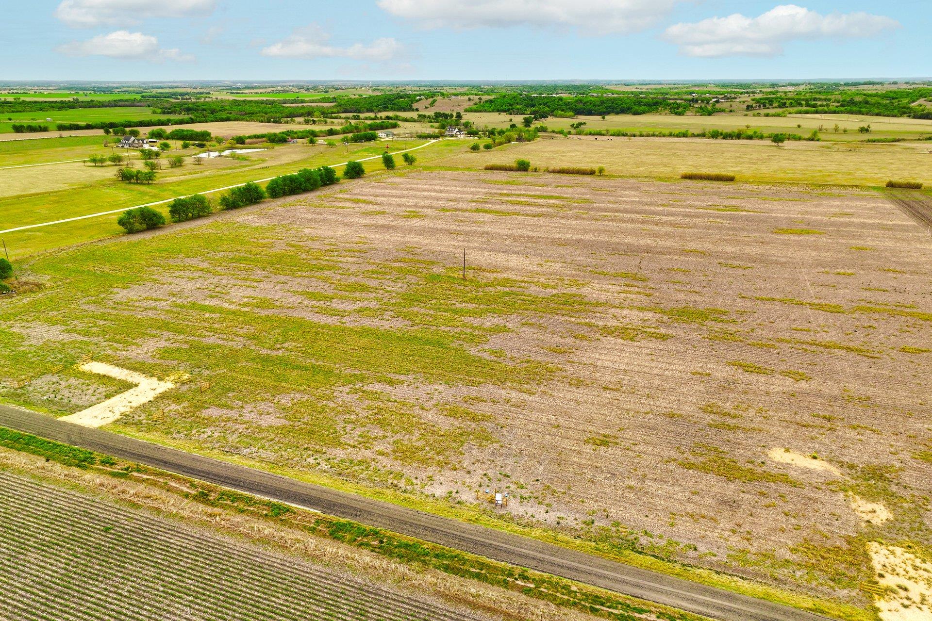 2944 County Road 425 Thorndale TX 76577