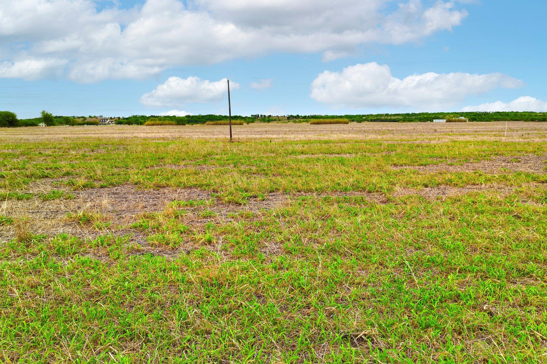 2944 County Road 425 Thorndale TX 76577