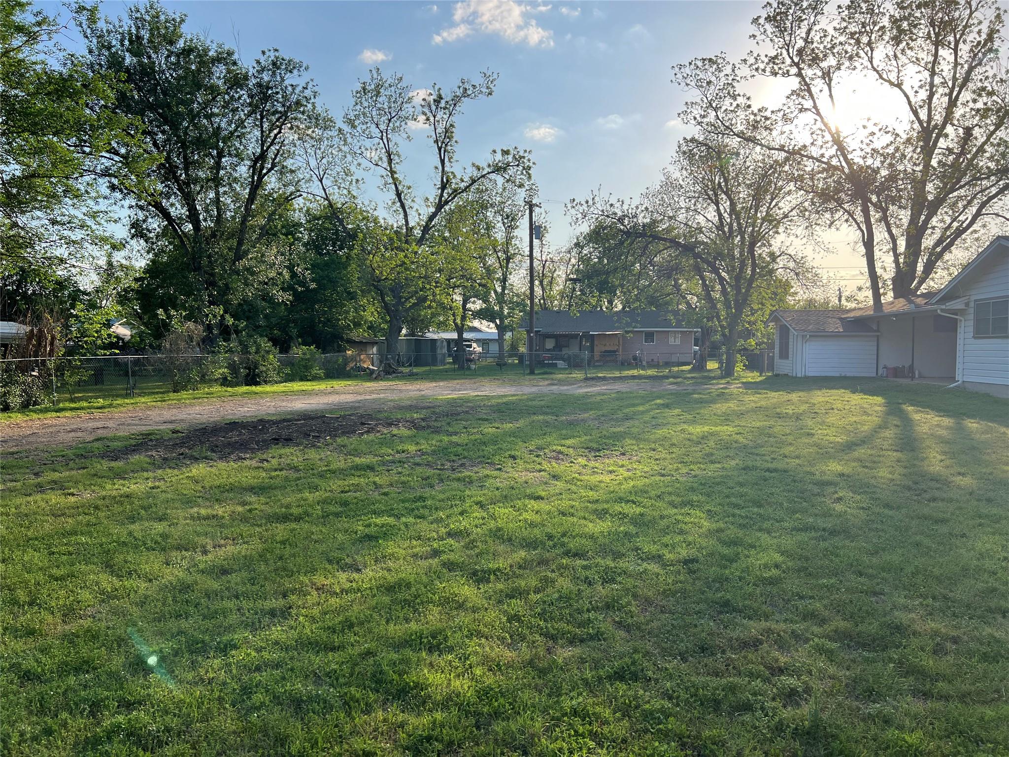 504 Alva Street Thrall TX 76578