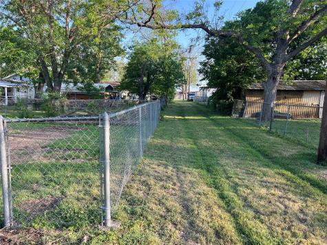 504 Alva Street Thrall TX 76578