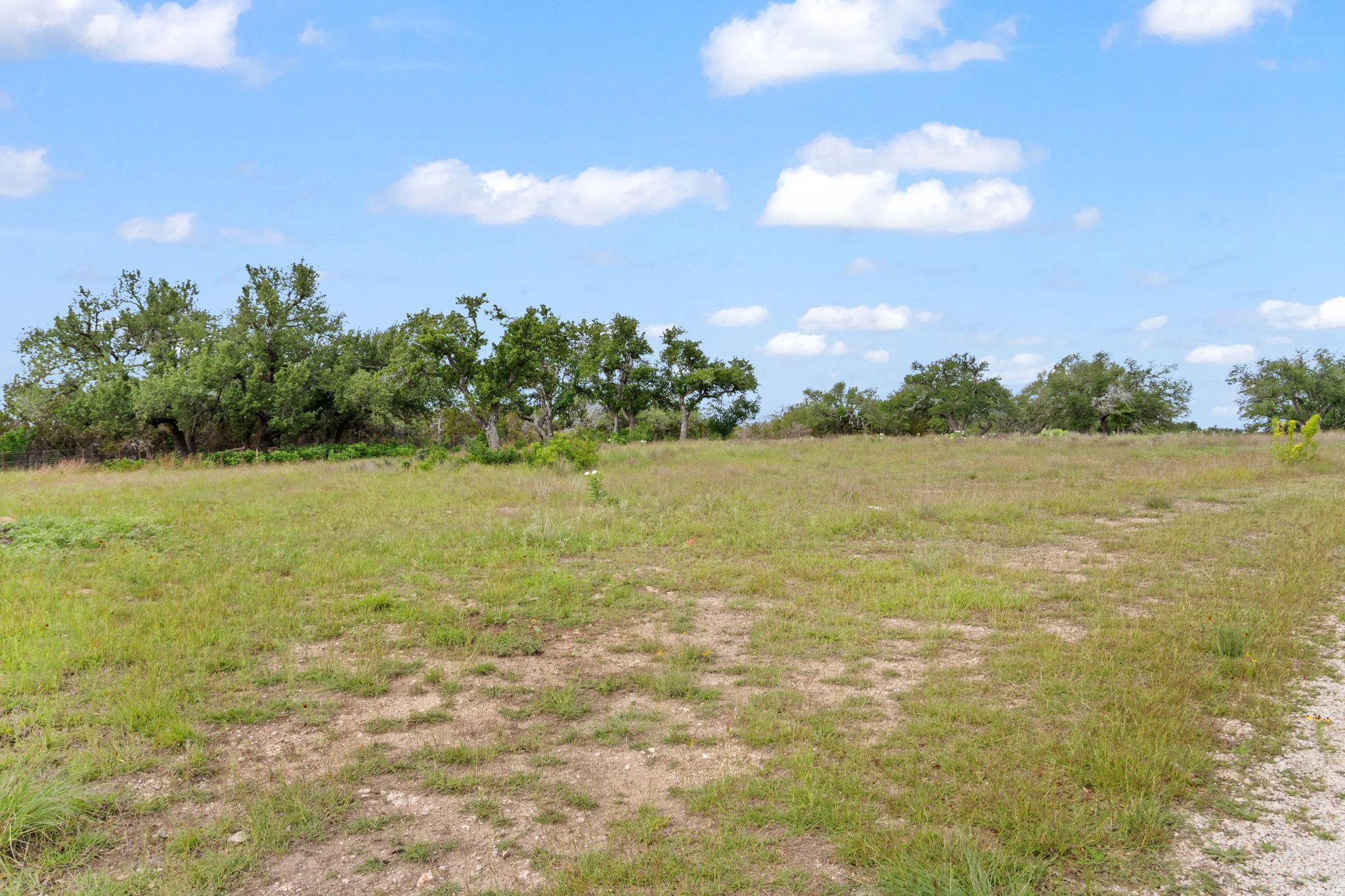 120 Trophy Oak Point Fredericksburg TX 78624