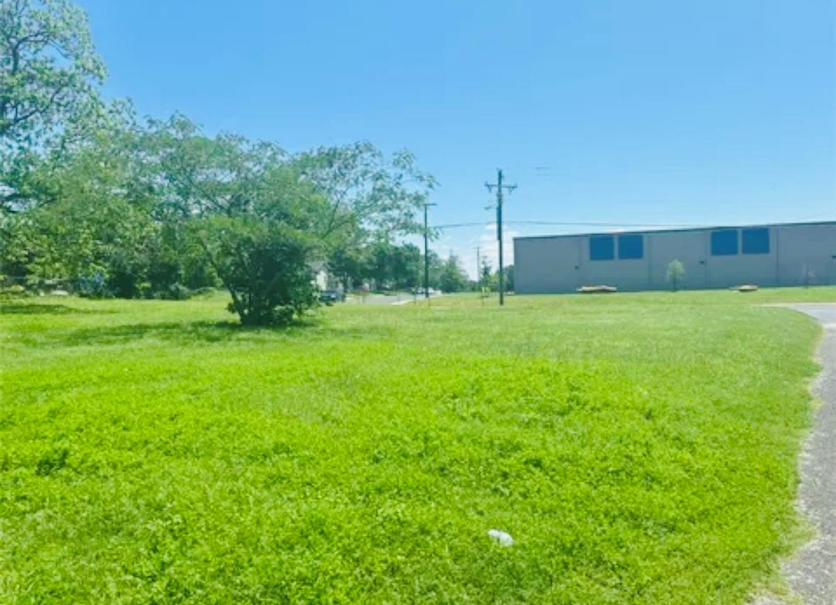 510 W Brenham Street Elgin TX 78621