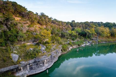 915 Enchanted View Canyon Lake TX 78133