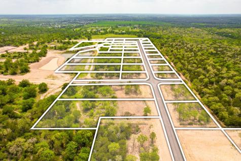199 Della Lane Cedar Creek TX 78612