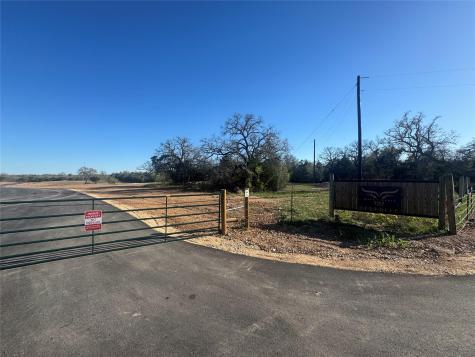 199 Della Lane Cedar Creek TX 78612