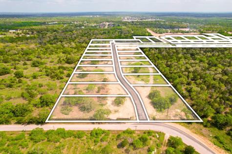 199 Della Lane Cedar Creek TX 78612