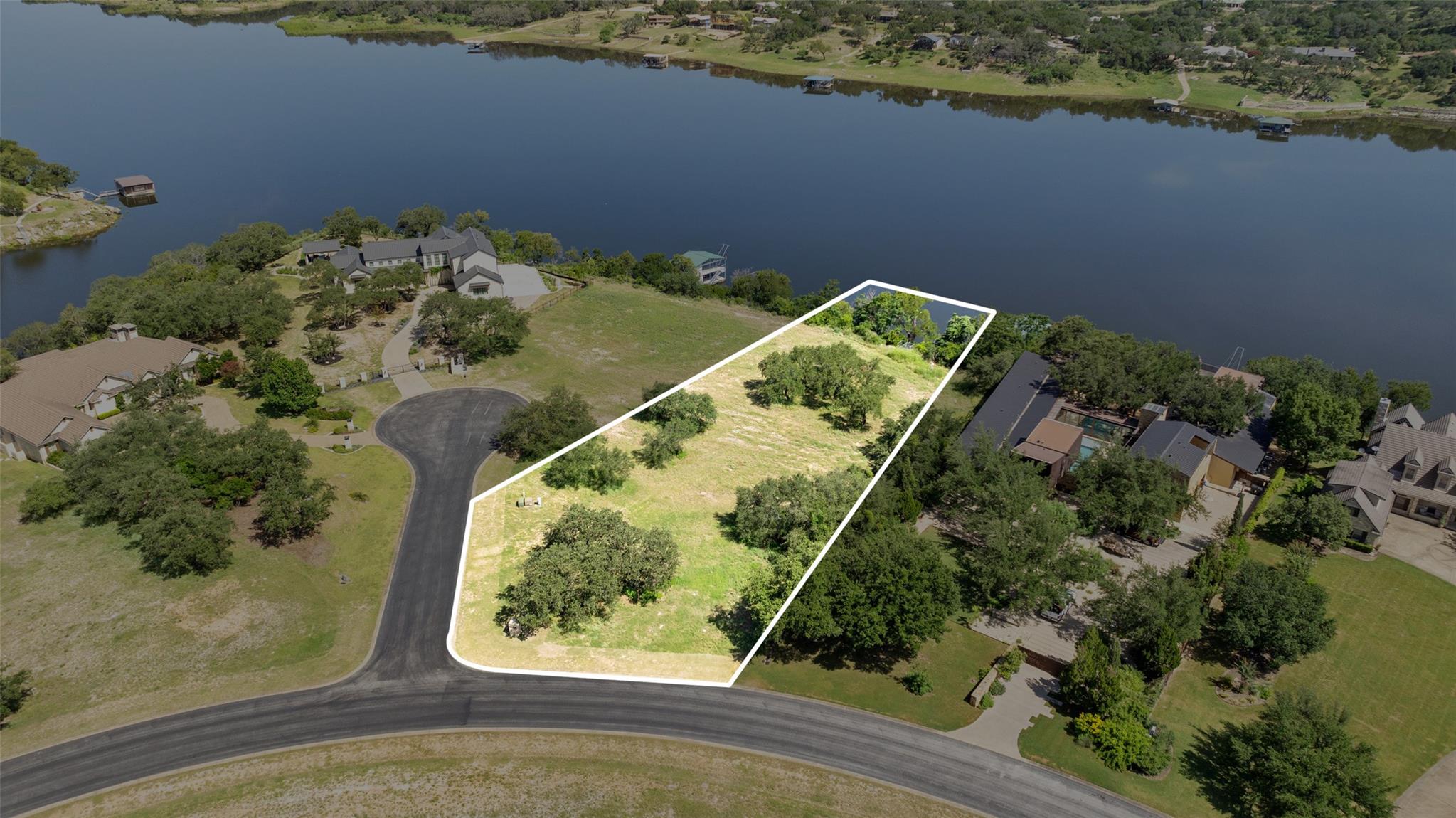 3200 Kahala Sunset Drive Spicewood TX 78669
