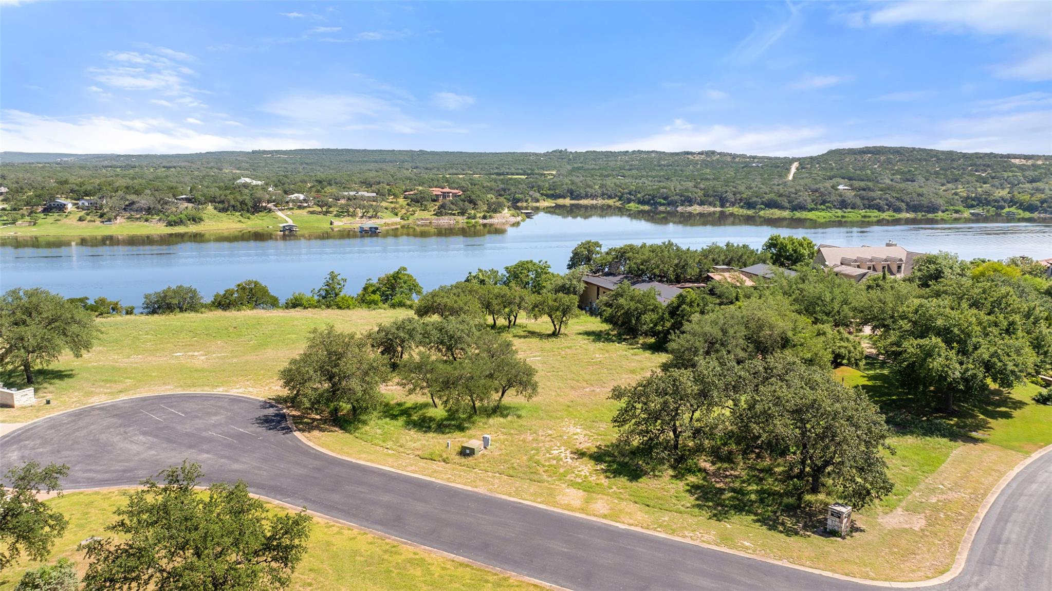 3200 Kahala Sunset Drive Spicewood TX 78669