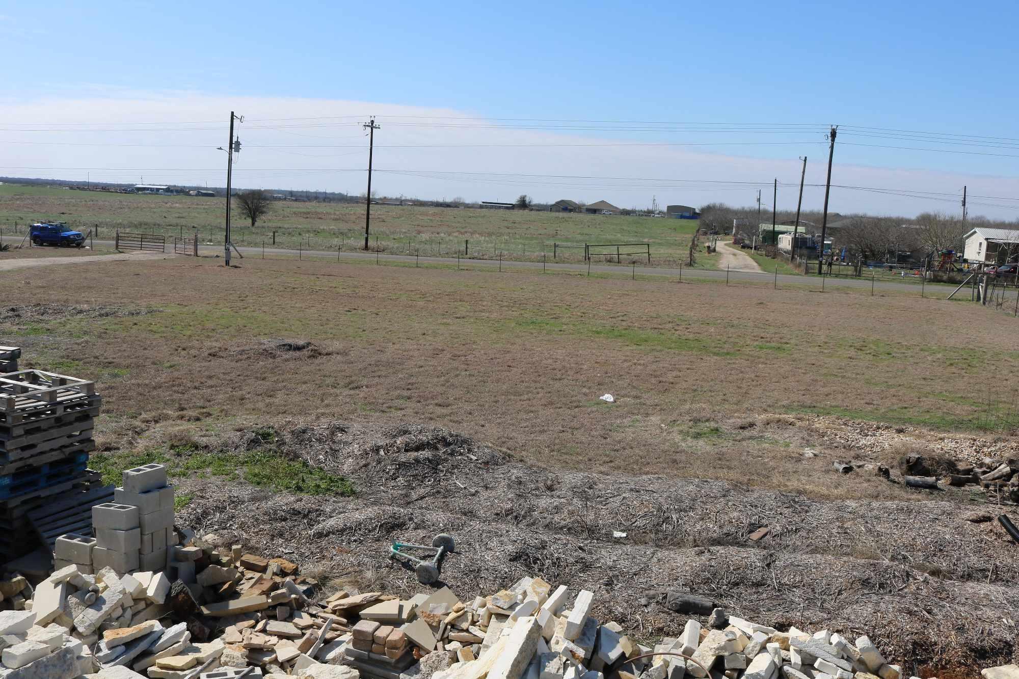 1700 Williamson Road Lockhart TX 78644