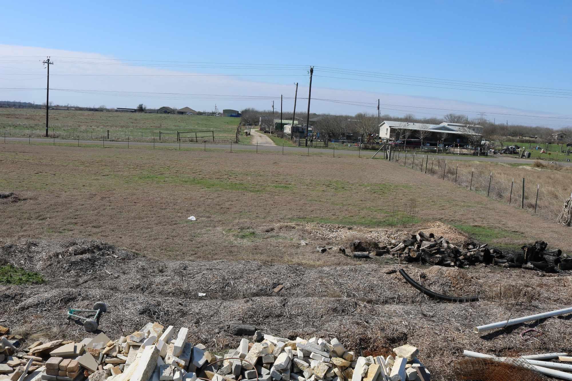 1700 Williamson Road Lockhart TX 78644