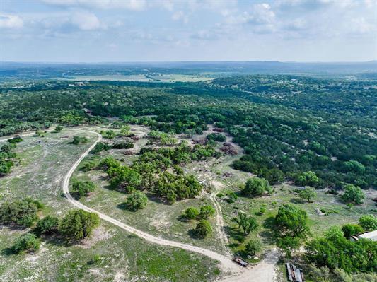 5 Barlow Drive Briggs TX 78608