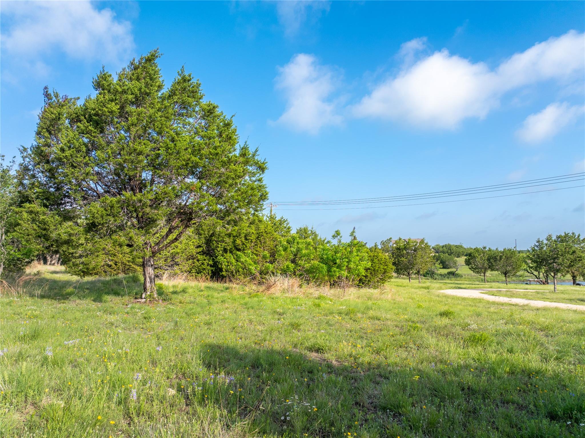 000 Cr103 Burnet TX 76550