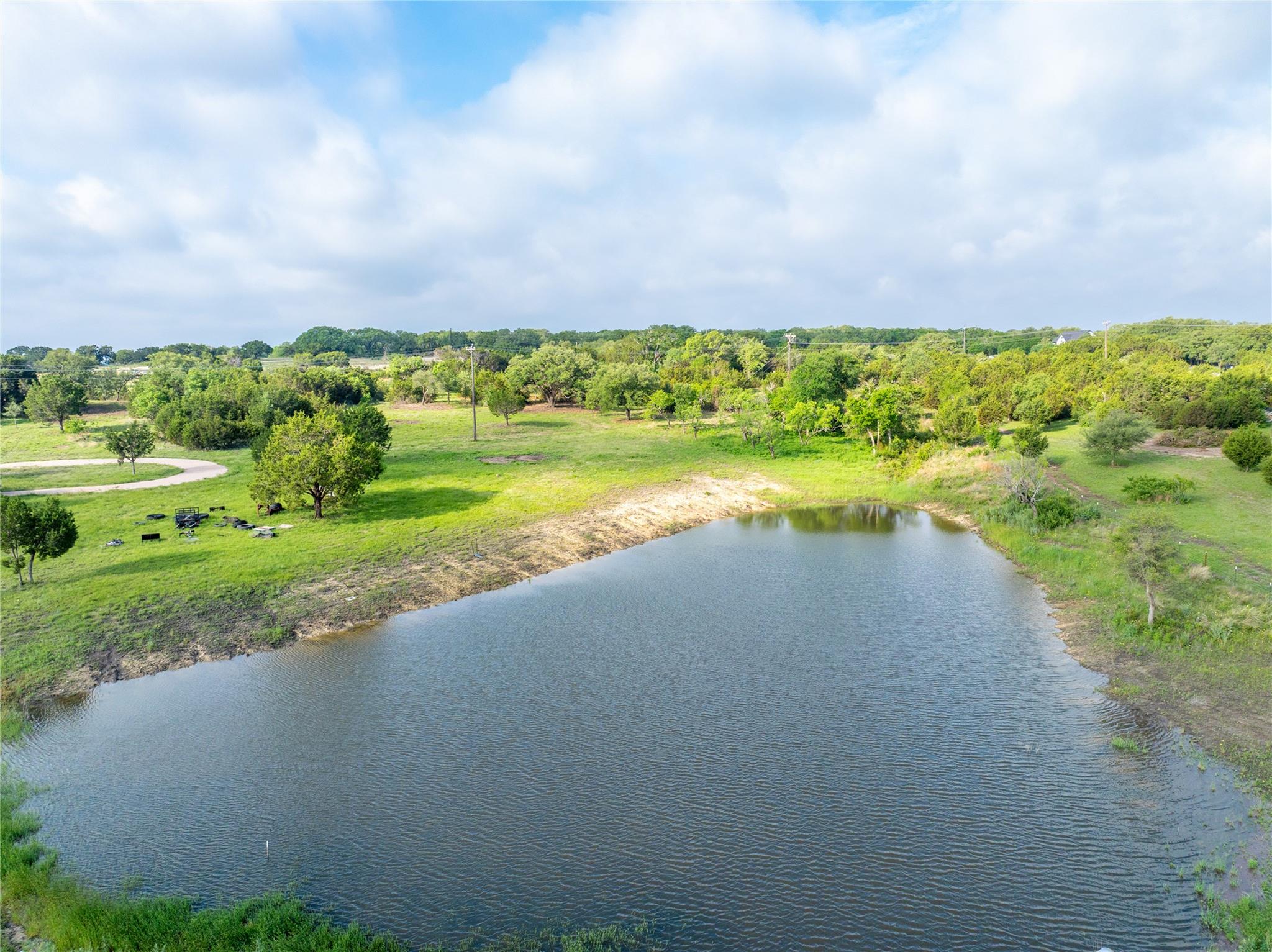 000 Cr103 Burnet TX 76550