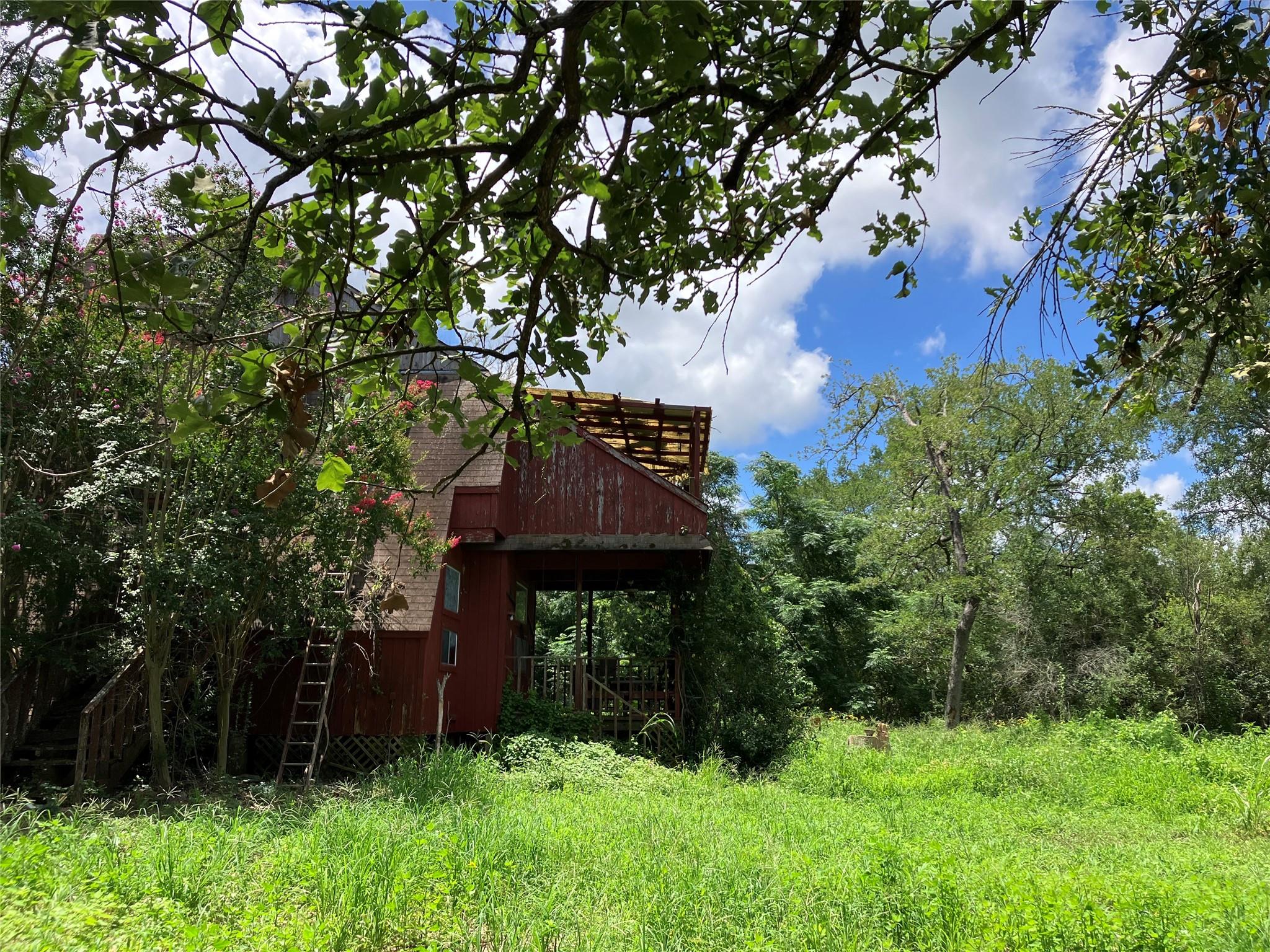 693 Saint Mary's Road Rosanky TX 78953