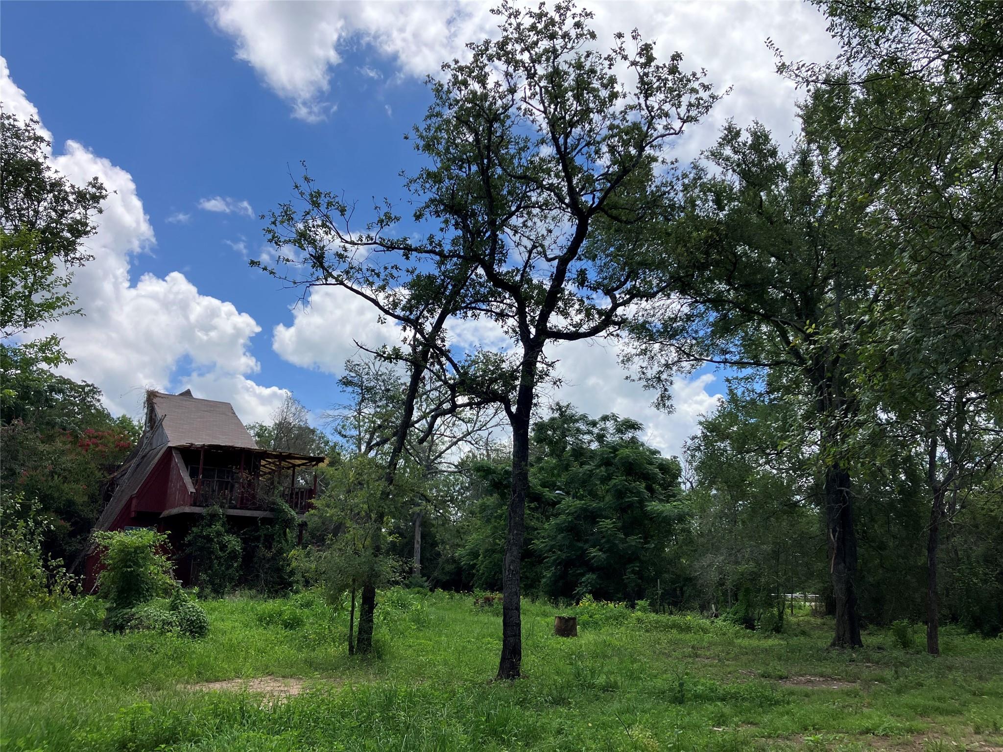 693 Saint Mary's Road Rosanky TX 78953
