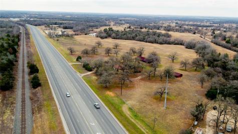 1682 W Us Highway 79 Rockdale TX 76567