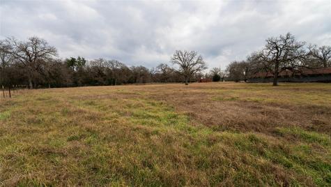 1682 W Us Highway 79 Rockdale TX 76567