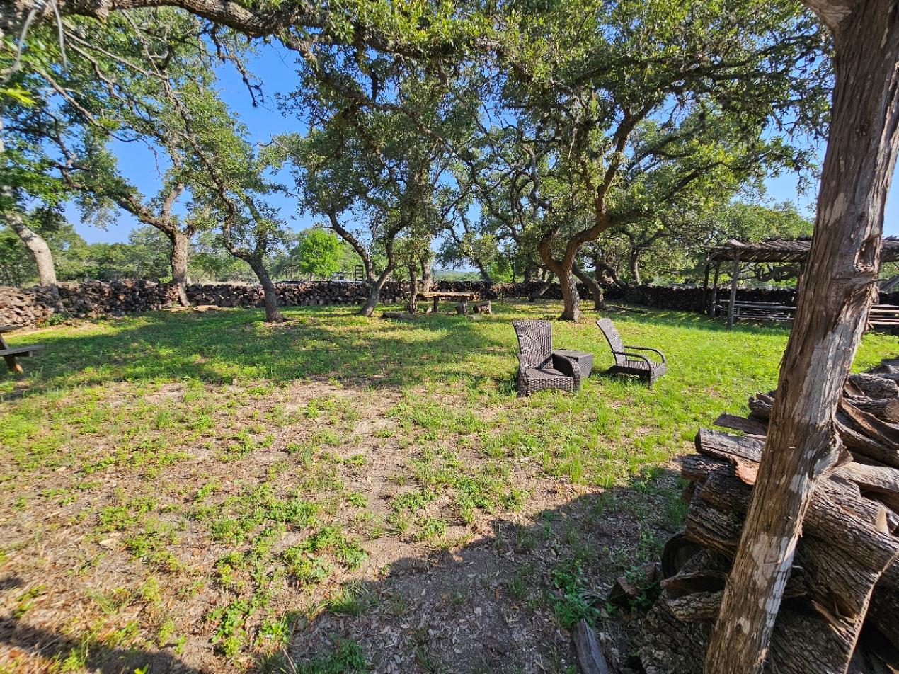 000 Windmill Ridge Drive Blanco TX 78606