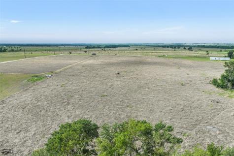 8529 Cr 133 Burlington TX 76519
