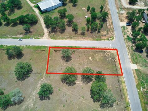 1067 Ferguson Loop Dale TX 78616