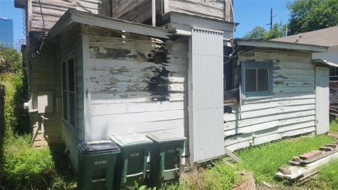 85 Navasota Street Austin TX 78702
