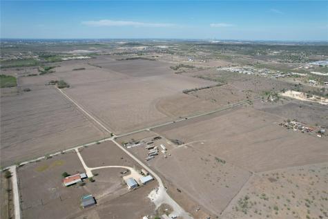 1205 Graef Road Kyle TX 78640