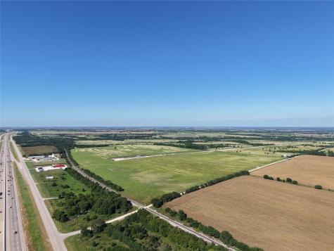 532 E Hillyard Road Troy TX 76579