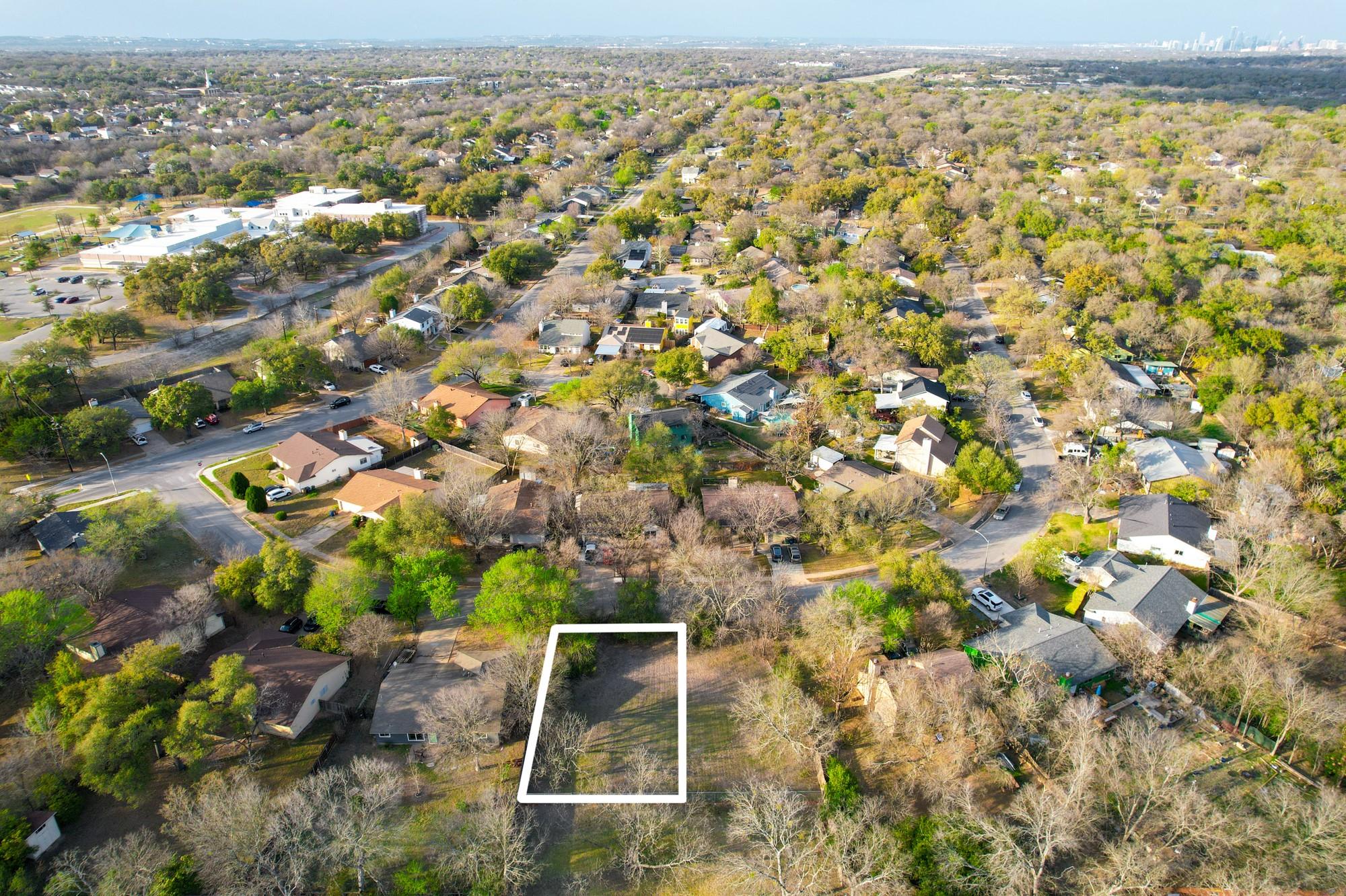 9311 Independence Loop Austin TX 78748