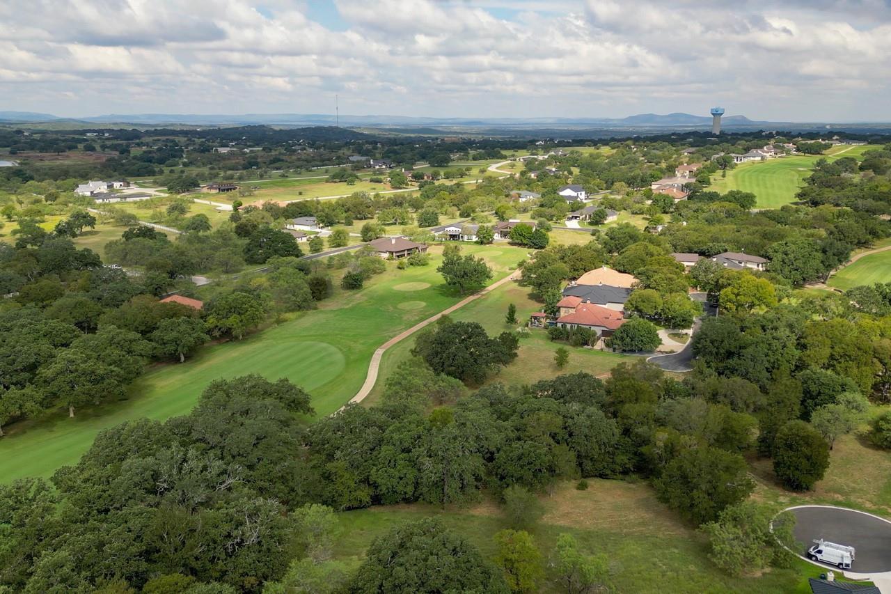 512 Flintstone Horseshoe Bay TX 78657