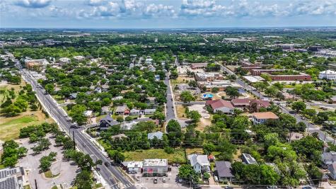 1405 Rosewood Avenue Austin TX 78702