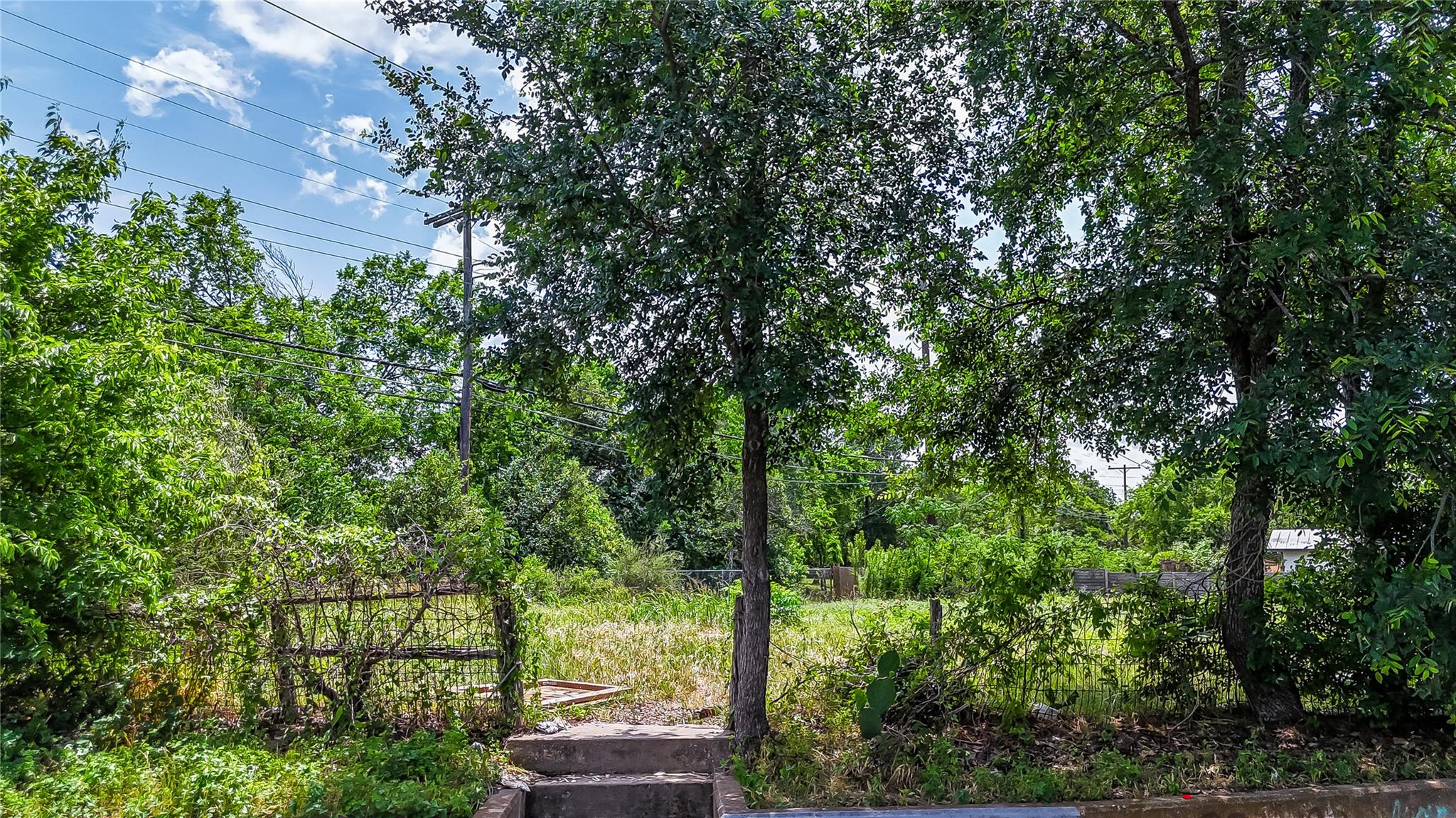 1405 Rosewood Avenue Austin TX 78702