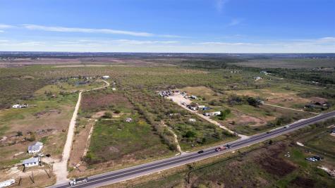 10745 N Camino Real Uhland TX 78640