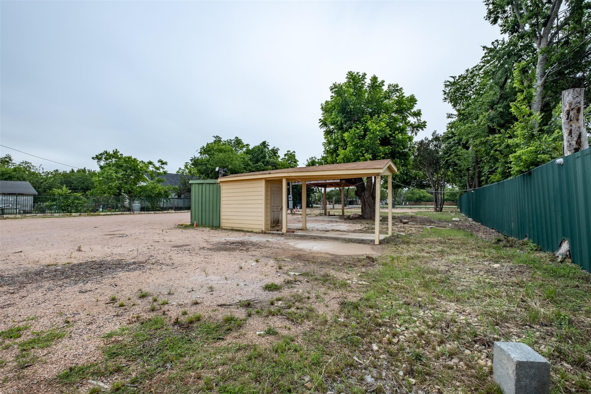 1051 Old 1460 Trail Georgetown TX 78626