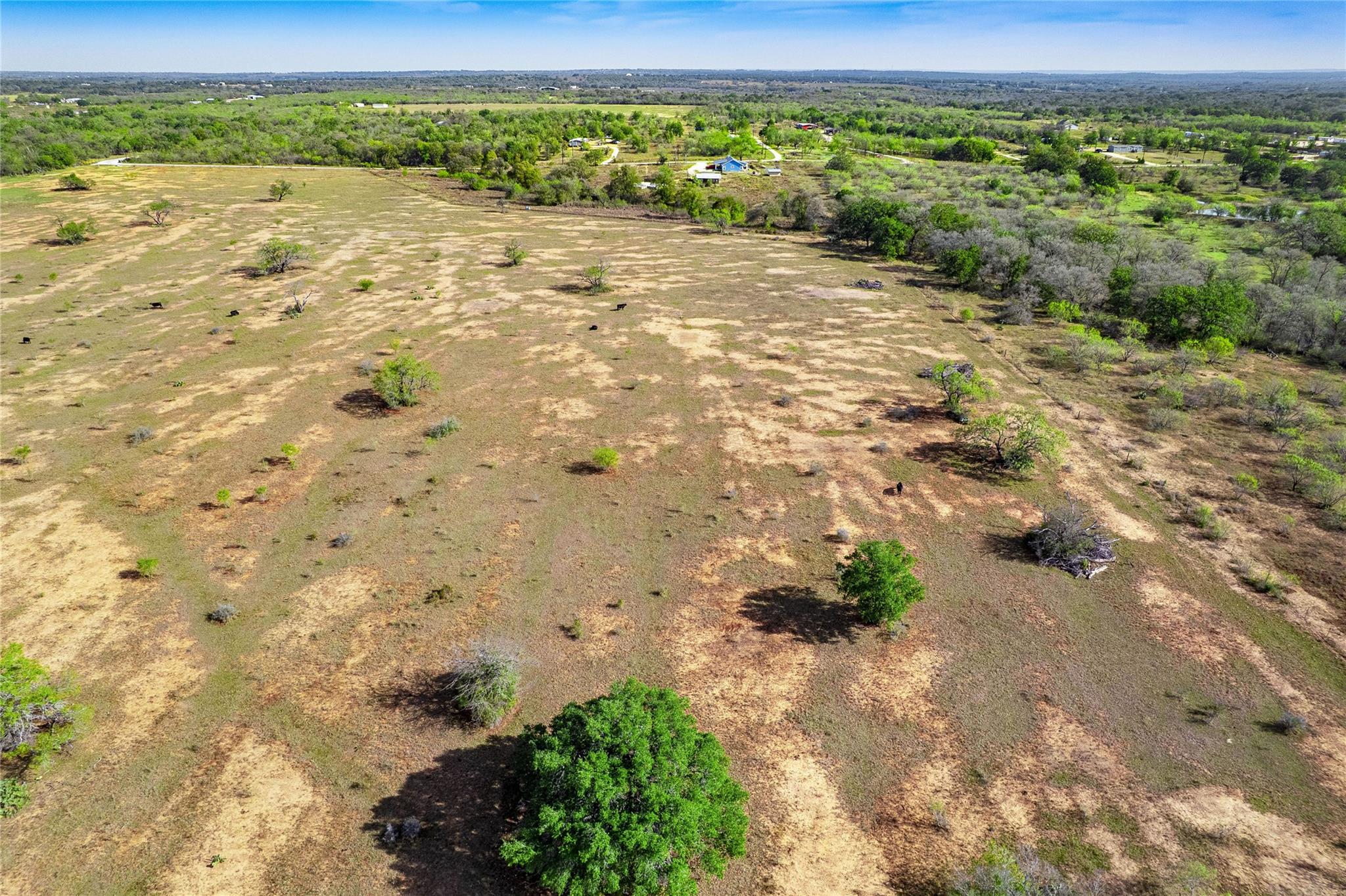 1180 Bugtussle Lane Luling TX 78648