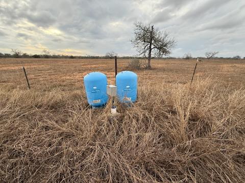 1180 Bugtussle Lane Luling TX 78648