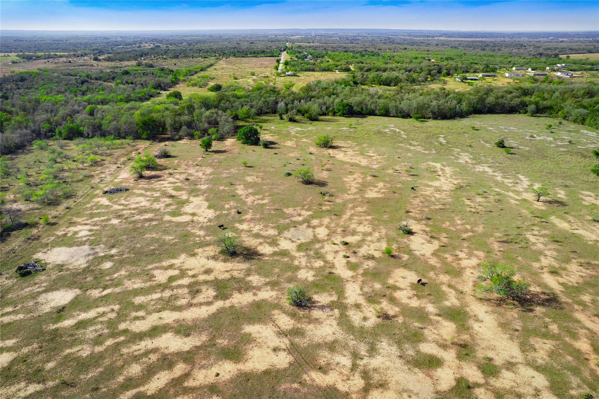 1180 Bugtussle Lane Luling TX 78648