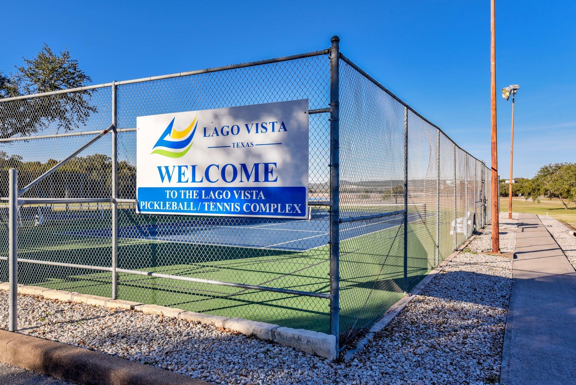 3801 Annapolis Cove Lago Vista TX 78645
