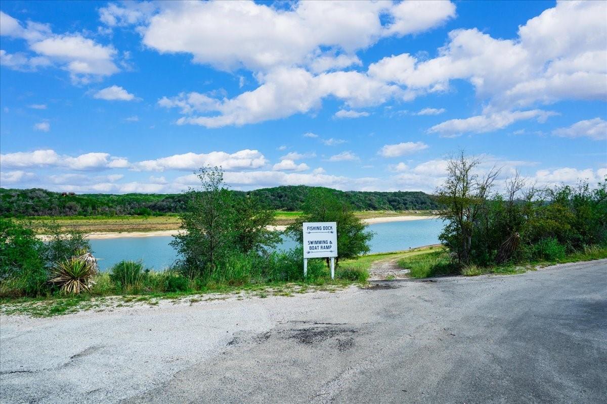 00 Breezing Lane Spicewood TX 78669
