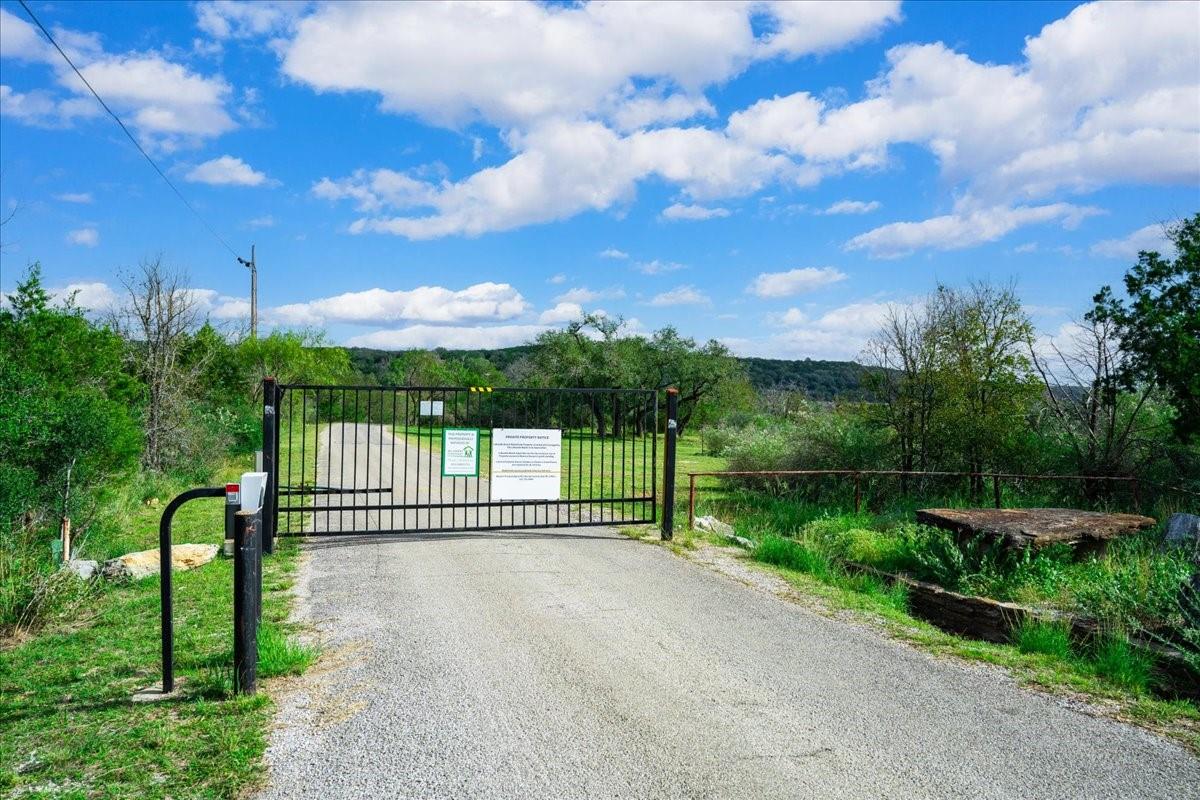 00 Breezing Lane Spicewood TX 78669