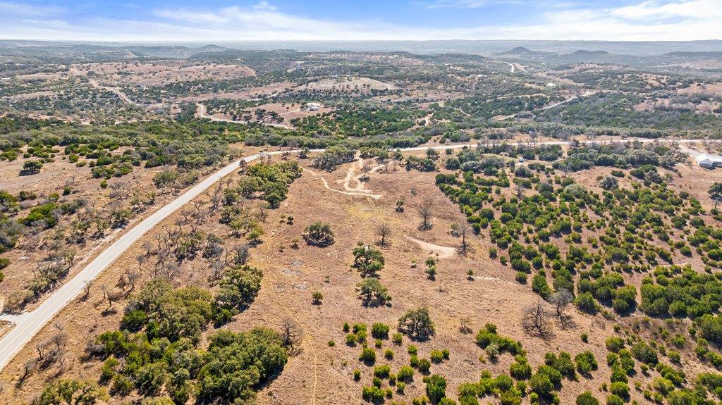 529 Skyline Drive Blanco TX 78606