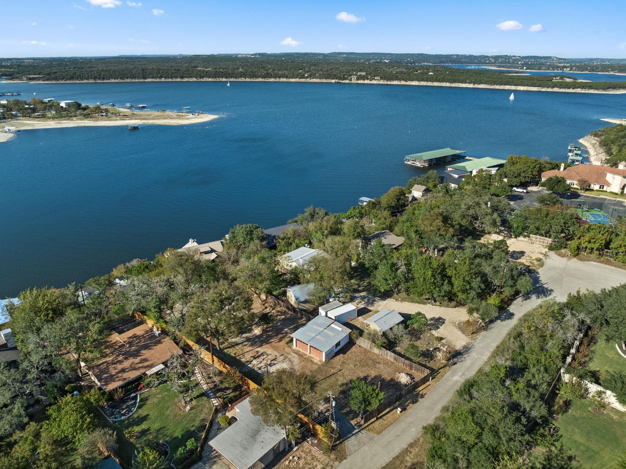 16453 Lake Loop Austin TX 78734