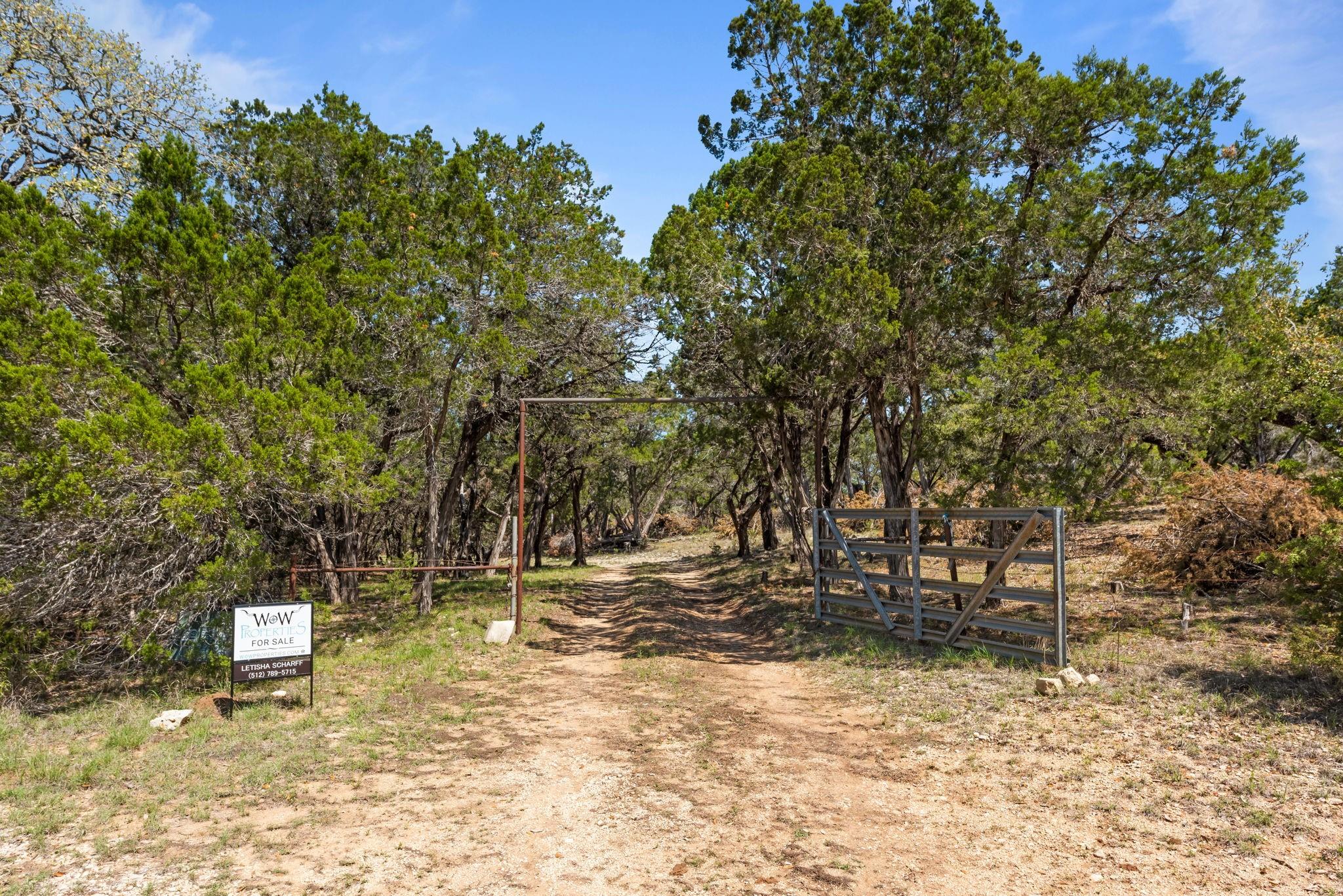 1725 Cripple Creek Station Dripping Springs TX 78620