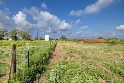 Lot 1-b County Road 491 Gonzales TX 78629