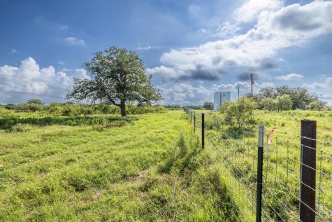 Lot 1-b County Road 491 Gonzales TX 78629