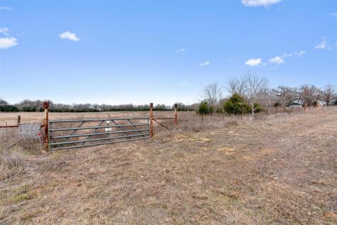 10151 County Road 303 Rockdale TX 76567
