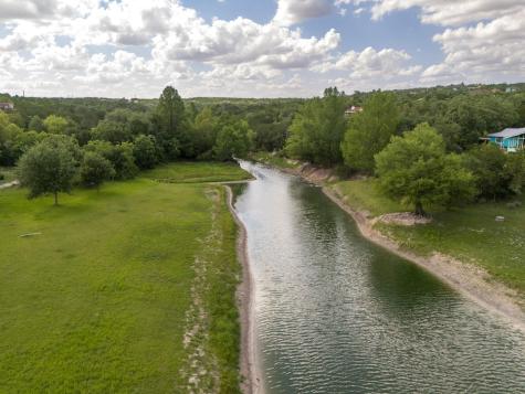 17503 Lake Shore Drive Dripping Springs TX 78620