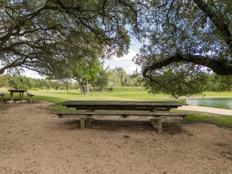 17503 Lake Shore Drive Dripping Springs TX 78620
